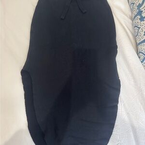 Franke and Eileen Triple Fleece Skirt